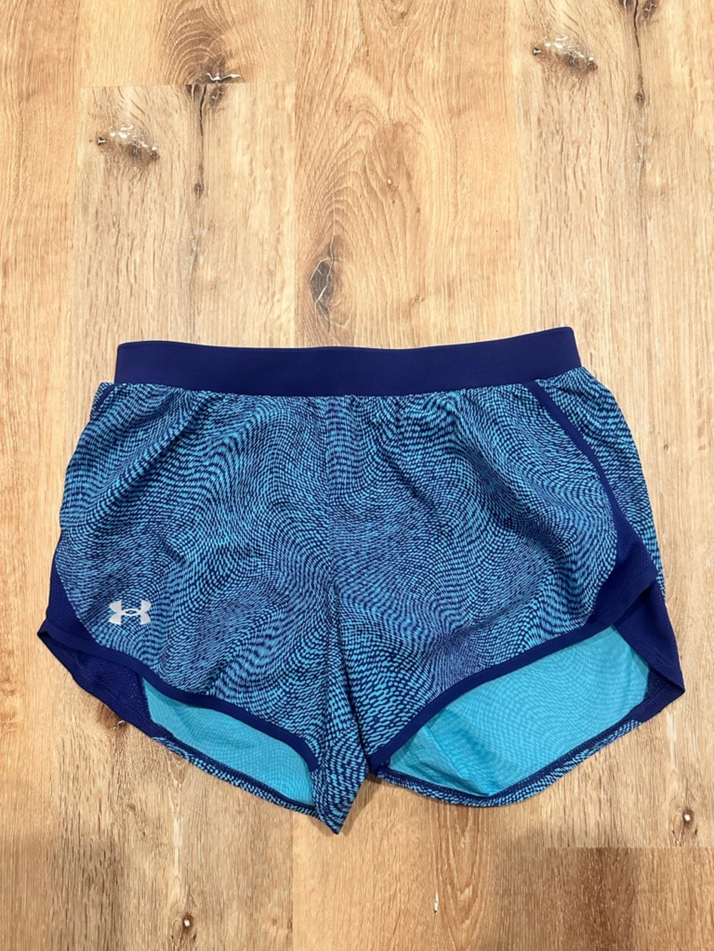Under Armour Women's Fly By 2.0 Shorts - Blue - Small